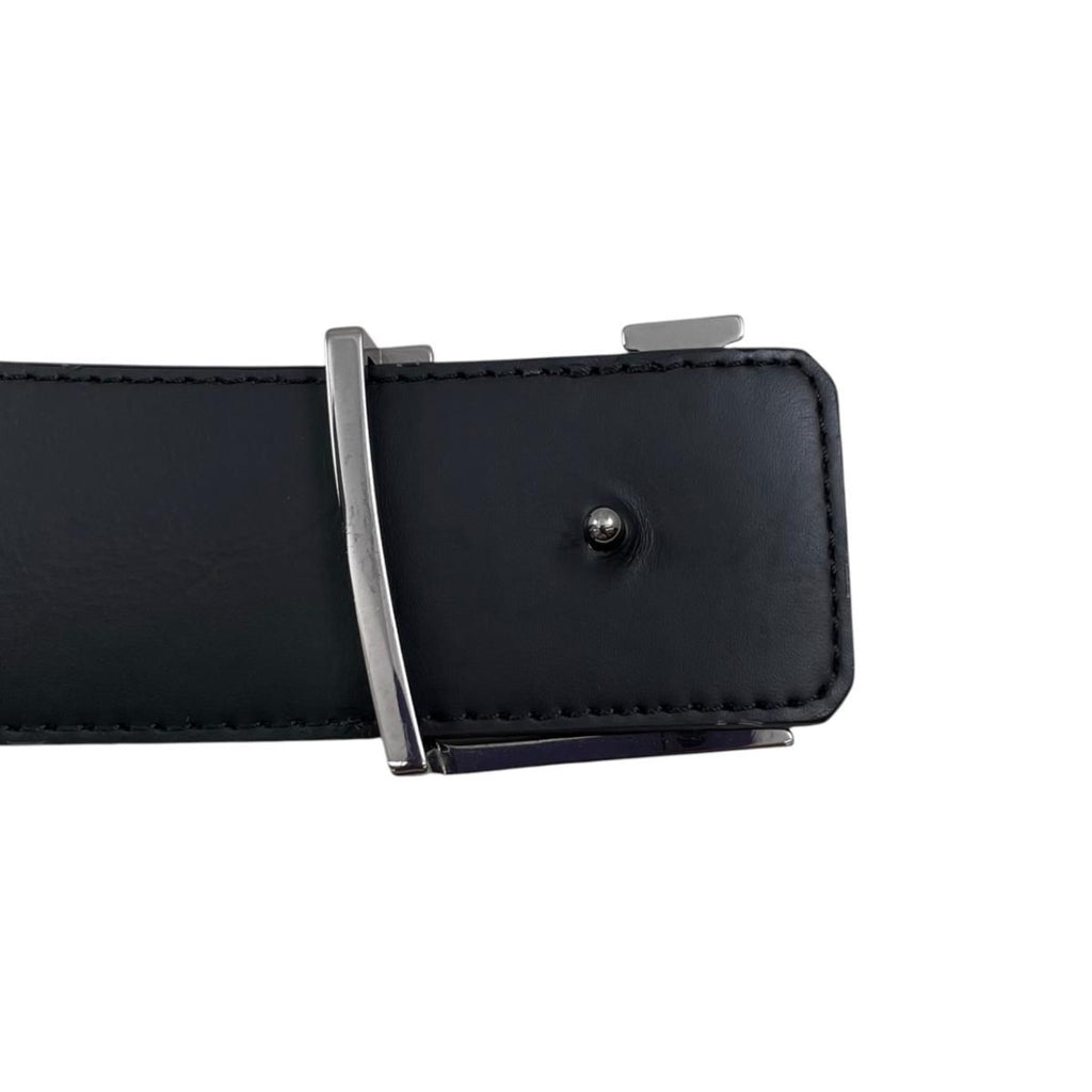 Louis Vuitton Belt LV Initial 40 mm Reversible Monogram Eclipse Black — view 4