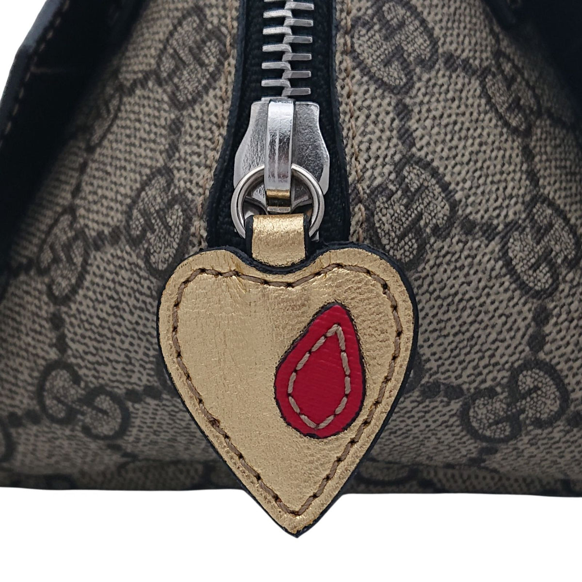 Gucci Children's Bat Handbag GG Supreme — view 6