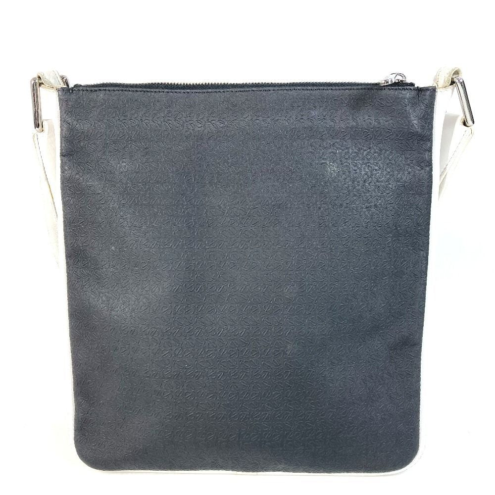 Loewe Shoulder Bag Anagram Logo Leather Black — view 2