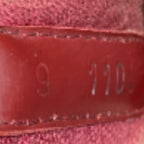 Louis Vuitton Thong Beach Sandals 9 — view 7