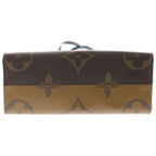Louis Vuitton Monogram Giant On The Go MM Handbag Brown Leather Gold — view 4
