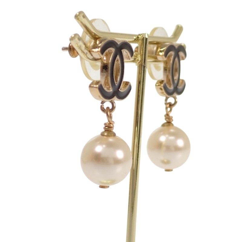 Chanel CC Logo Pearl Drop Earrings Metal Faux Black Gold