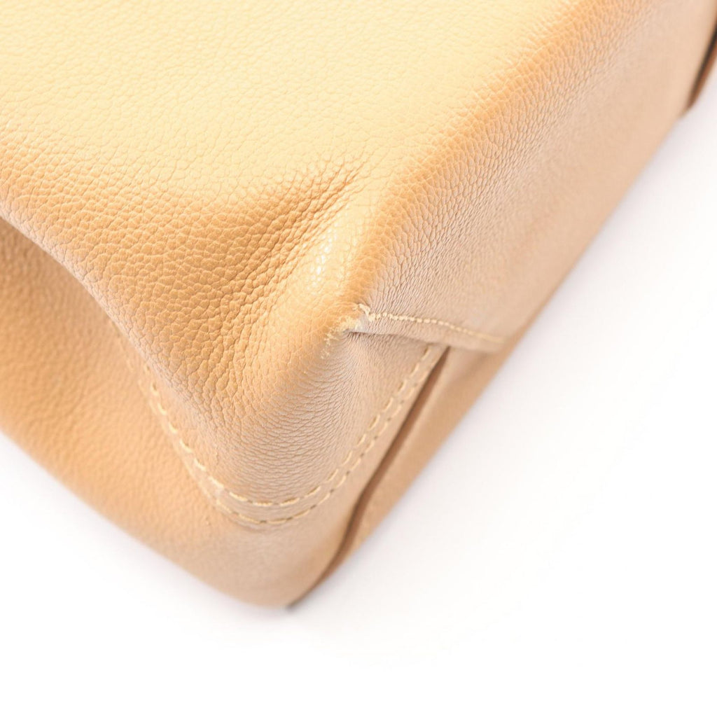 Louis Vuitton Handbag Very One Handle Bag 2-Way Leather — view 6