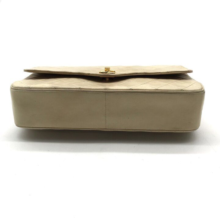 Chanel CC Logo Quilted Lambskin Chain Shoulder Bag Beige Purse — view 3