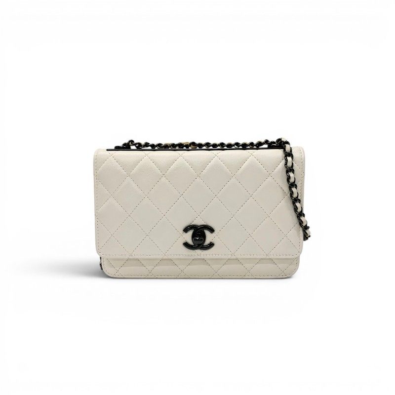 Chanel Shoulder Bag White Black CC Logo Chain Wallet Turnlock