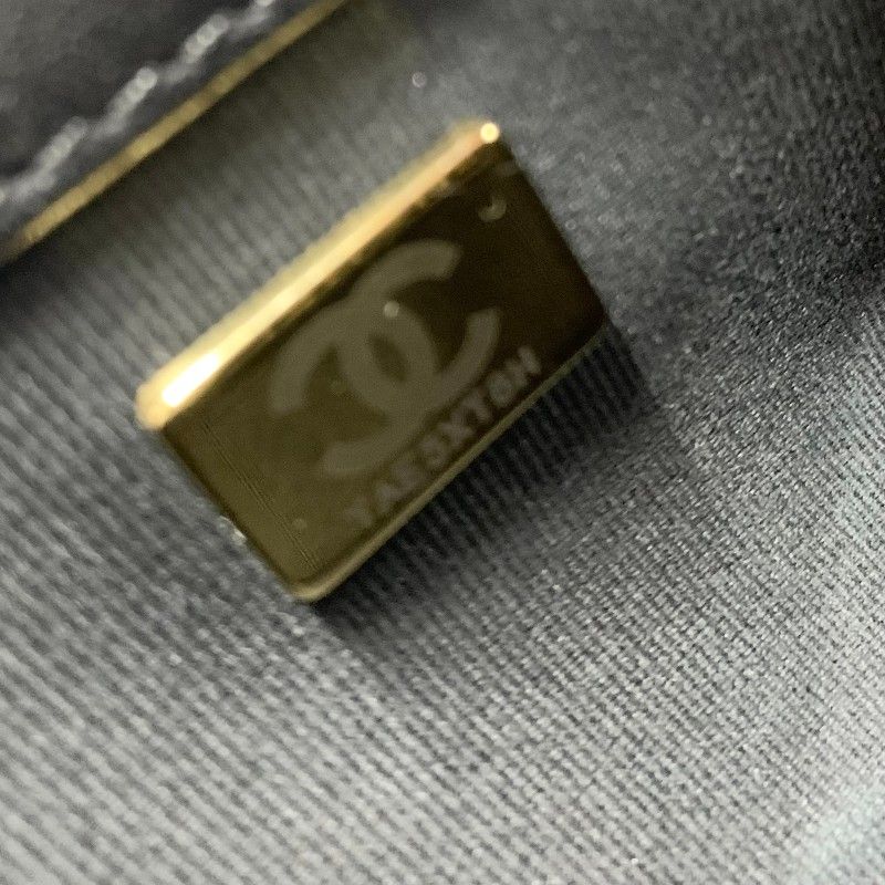 Chanel Shoulder Bag Black Gold 20 Quilted CC Logo Chain — view 8
