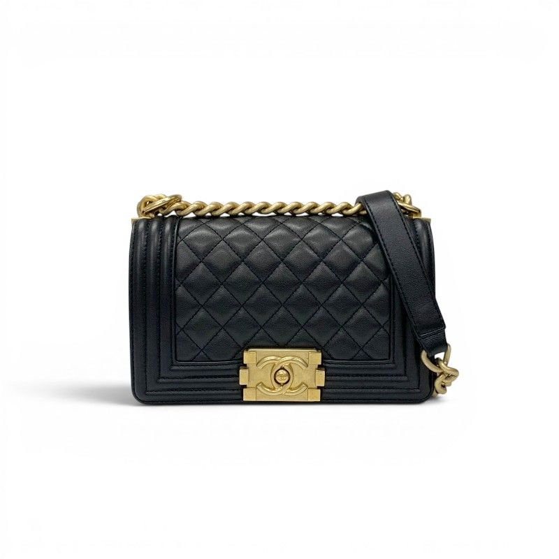 Chanel Shoulder Bag Black Gold 20 Quilted CC Logo Chain