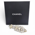 Chanel CC Logo Heart Ribbon Visual Leaf Brooch Gold — view 2