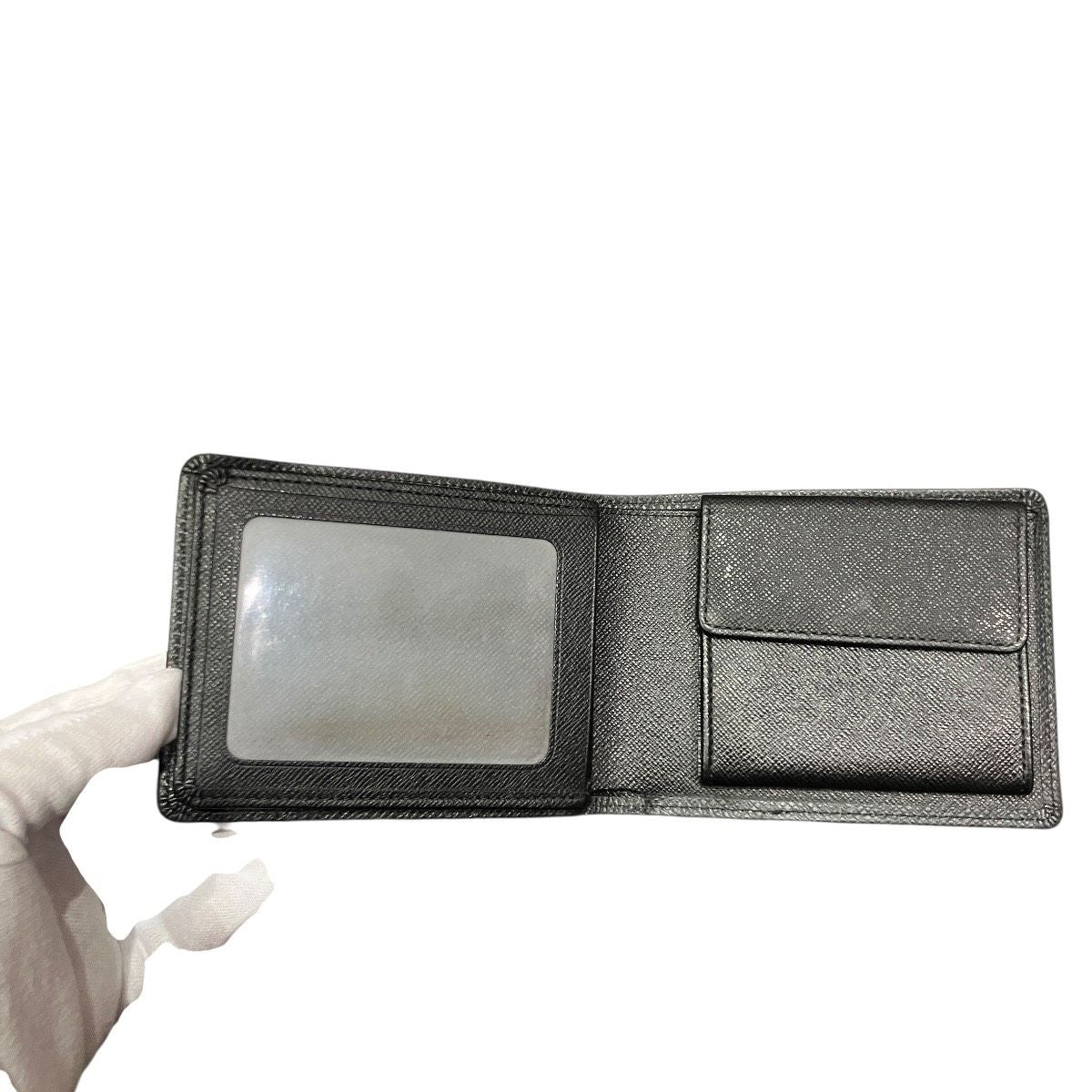 Louis Vuitton Portefeuille Florin Taiga Bifold Wallet Leather — view 8