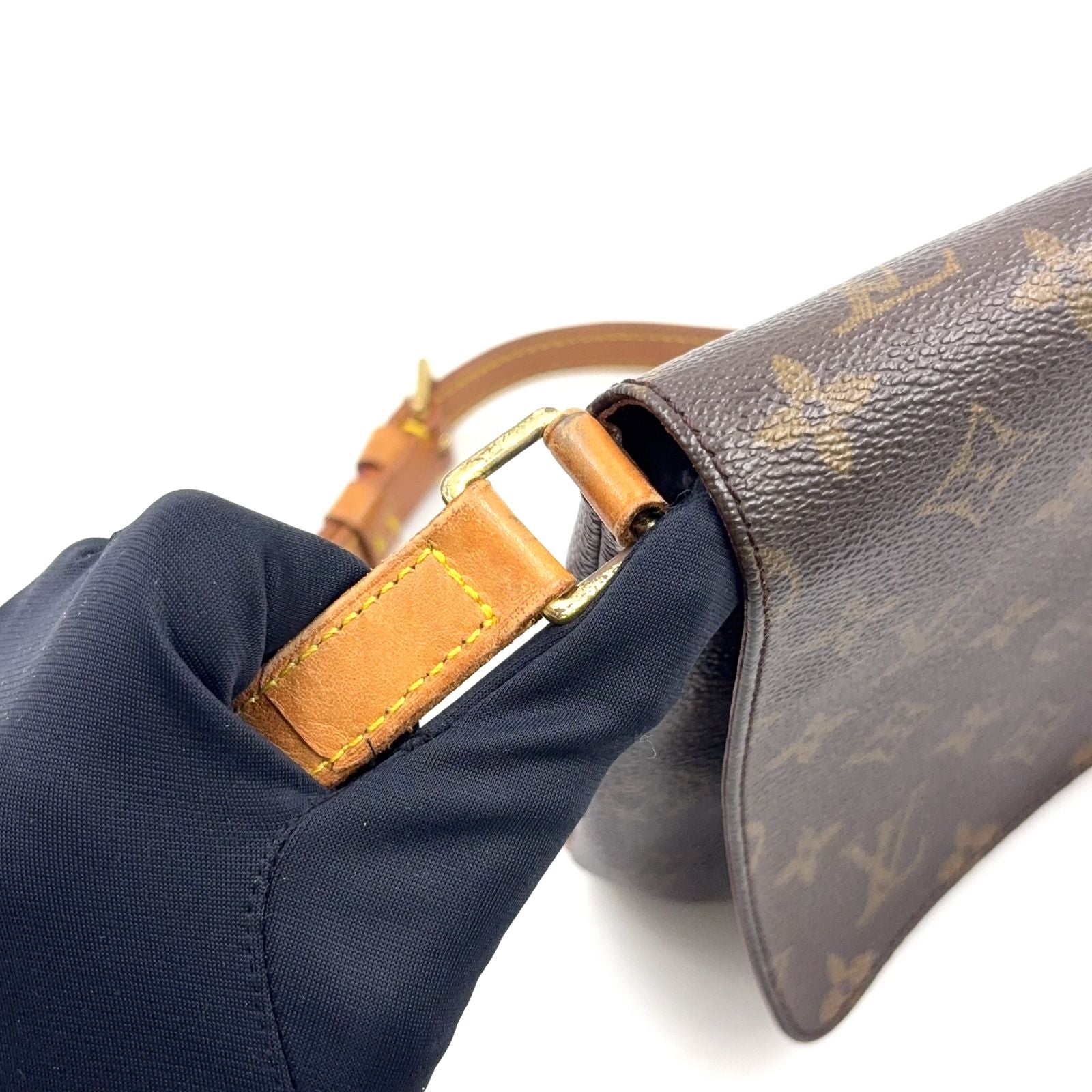 Louis Vuitton Musette Tango Long Strap Monogram Leather Brown — view 9