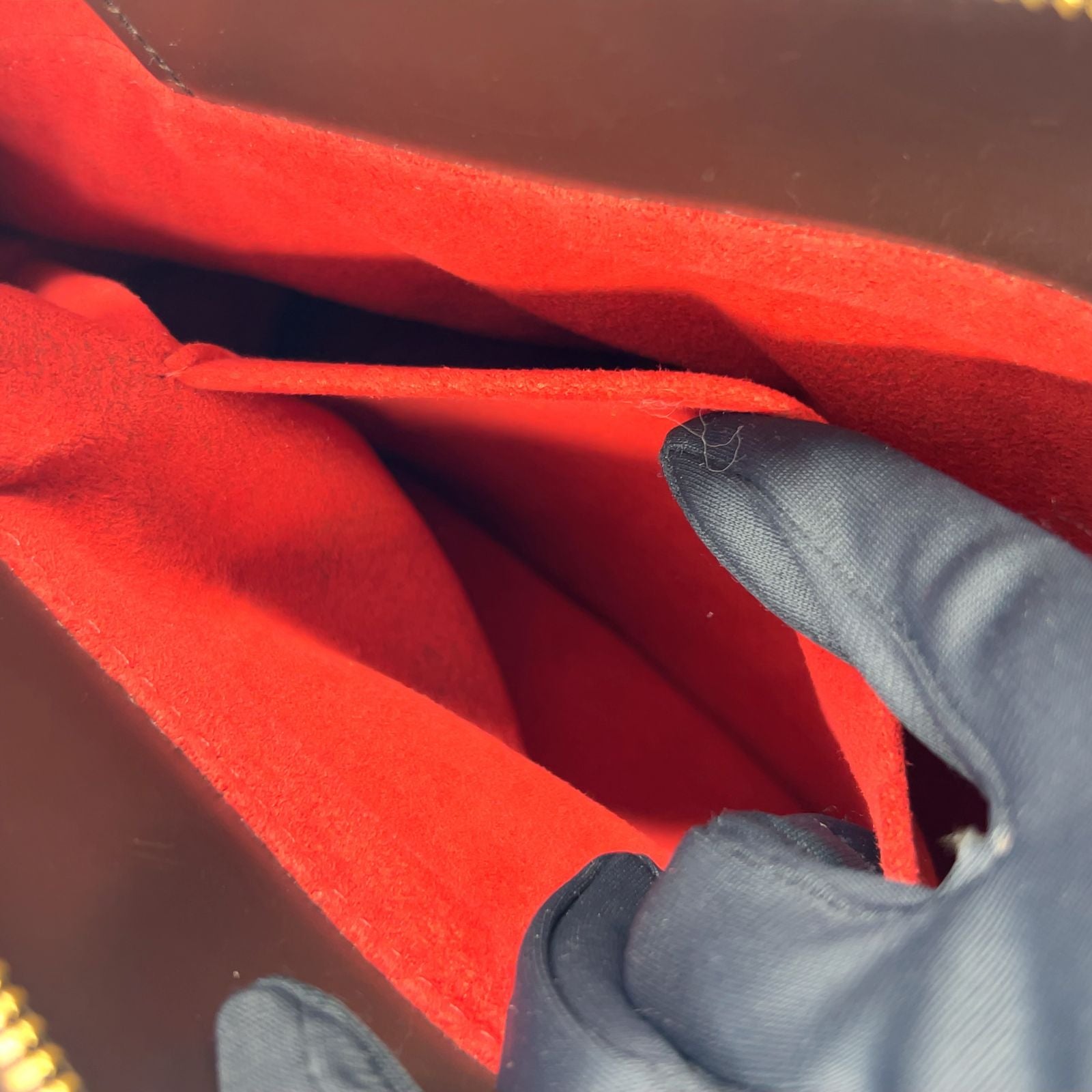 Louis Vuitton Sistine PM Damier Ebene Leather Brown Handbag Gold — view 5