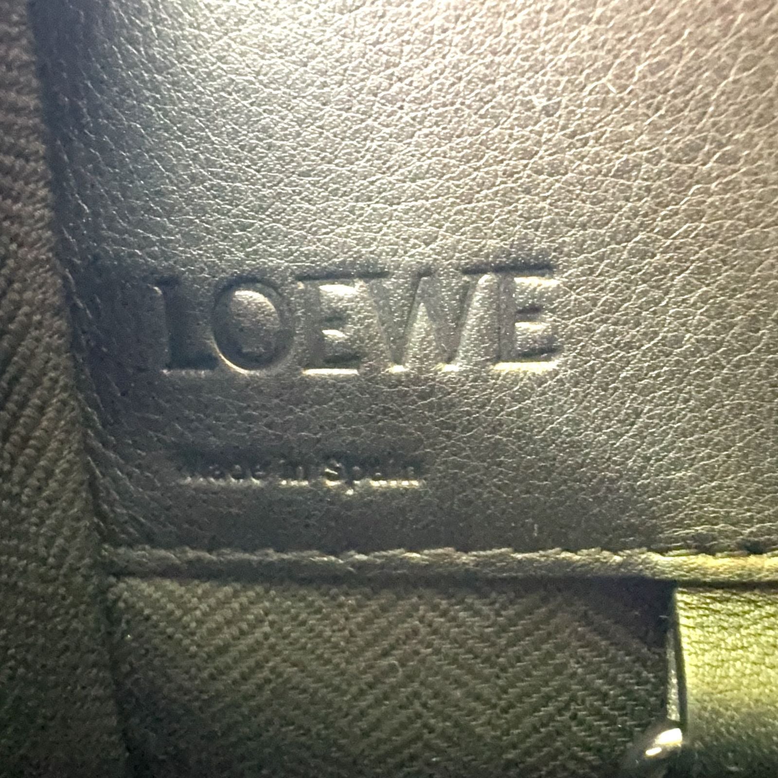 Loewe Hammock Compact Calfskin Black Shoulder Bag Silver — view 4