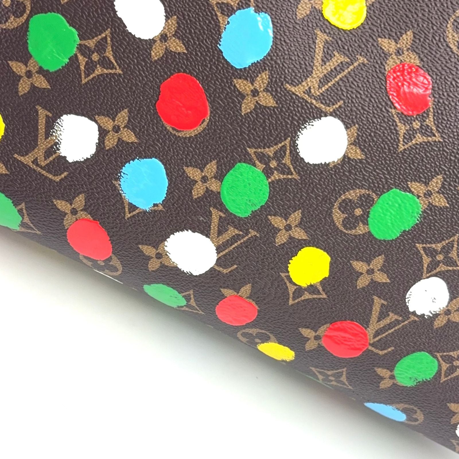 Louis Vuitton On The Go MM Monogram Yayoi Kusama Collaboration — view 5