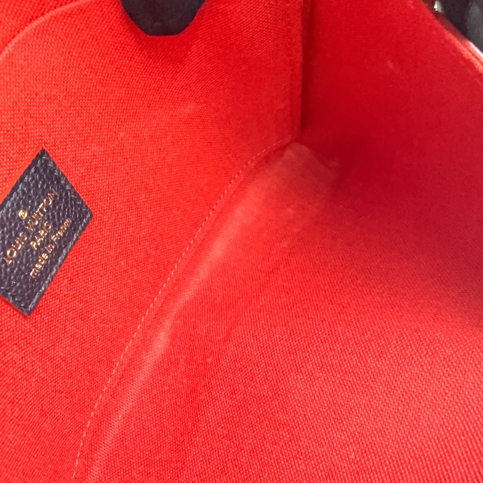 Louis Vuitton Pochette Felicie Monogram Empreinte Marine Inner — view 5