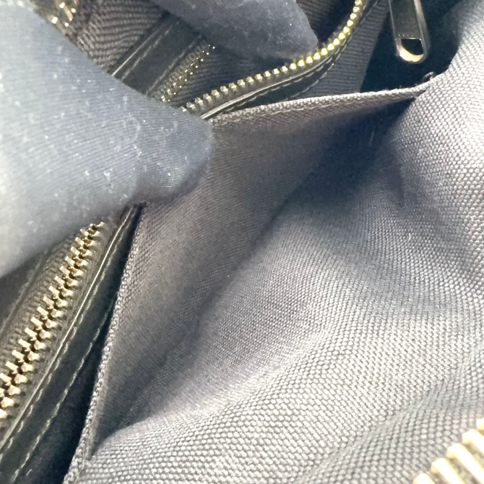 Gucci GG Supreme Sherry Line Leather Black Belt Bag Silver — view 6