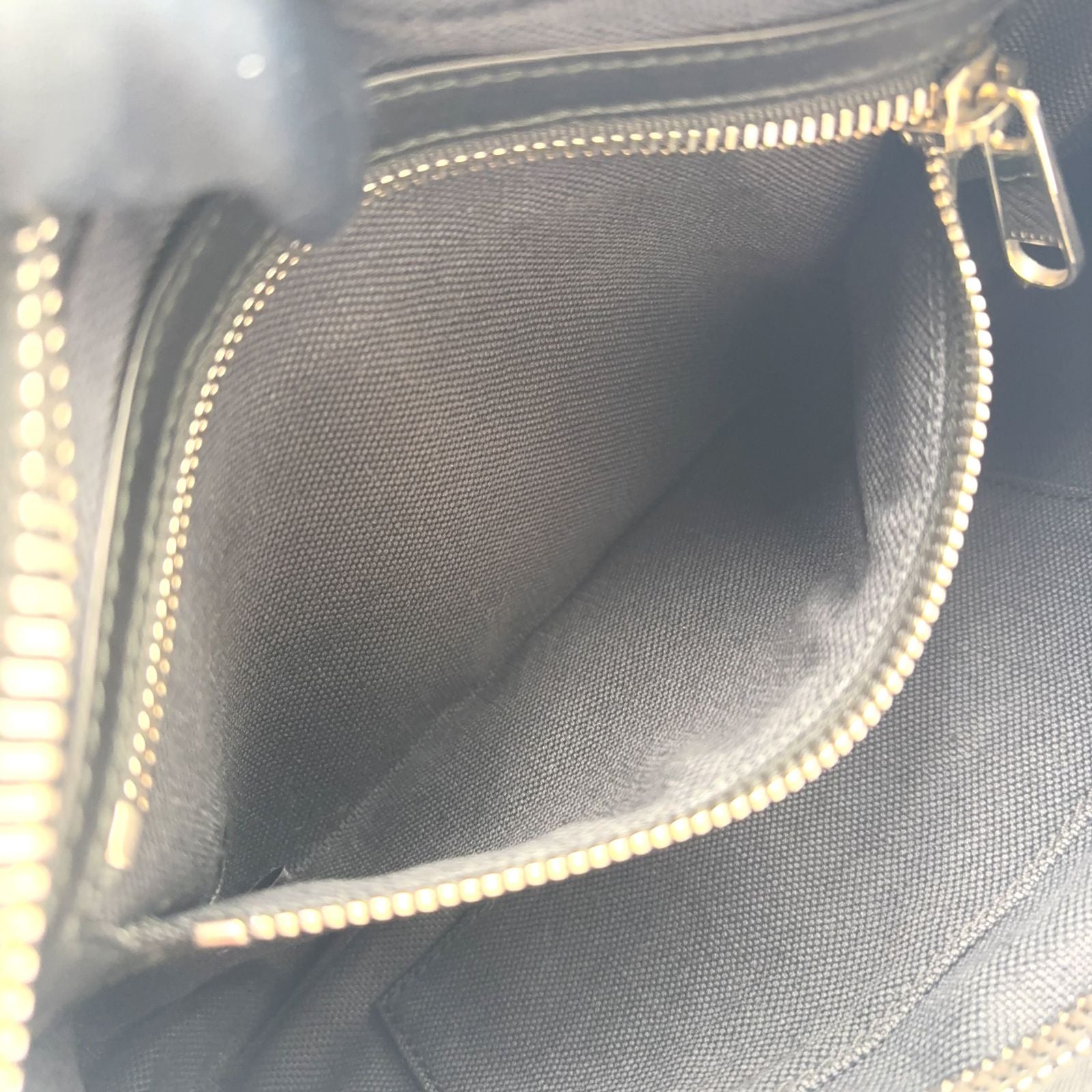 Gucci GG Supreme Sherry Line Leather Black Belt Bag Silver — view 5