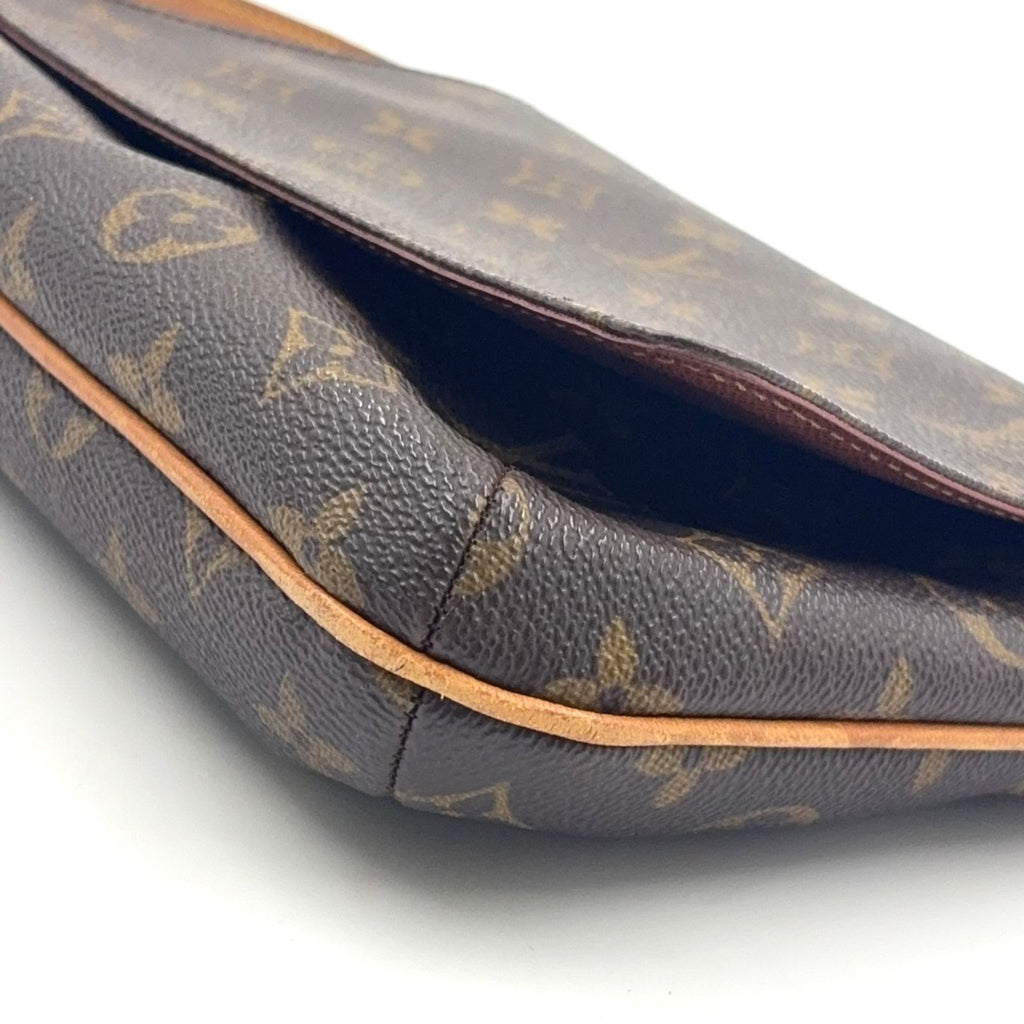 Louis Vuitton Limited Musette Tango Short Strap Monogram Leather Brown Shoulder — view 8