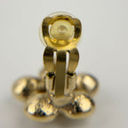 Chanel CC Logo Flower Motif Earrings Gold Vintage — view 9