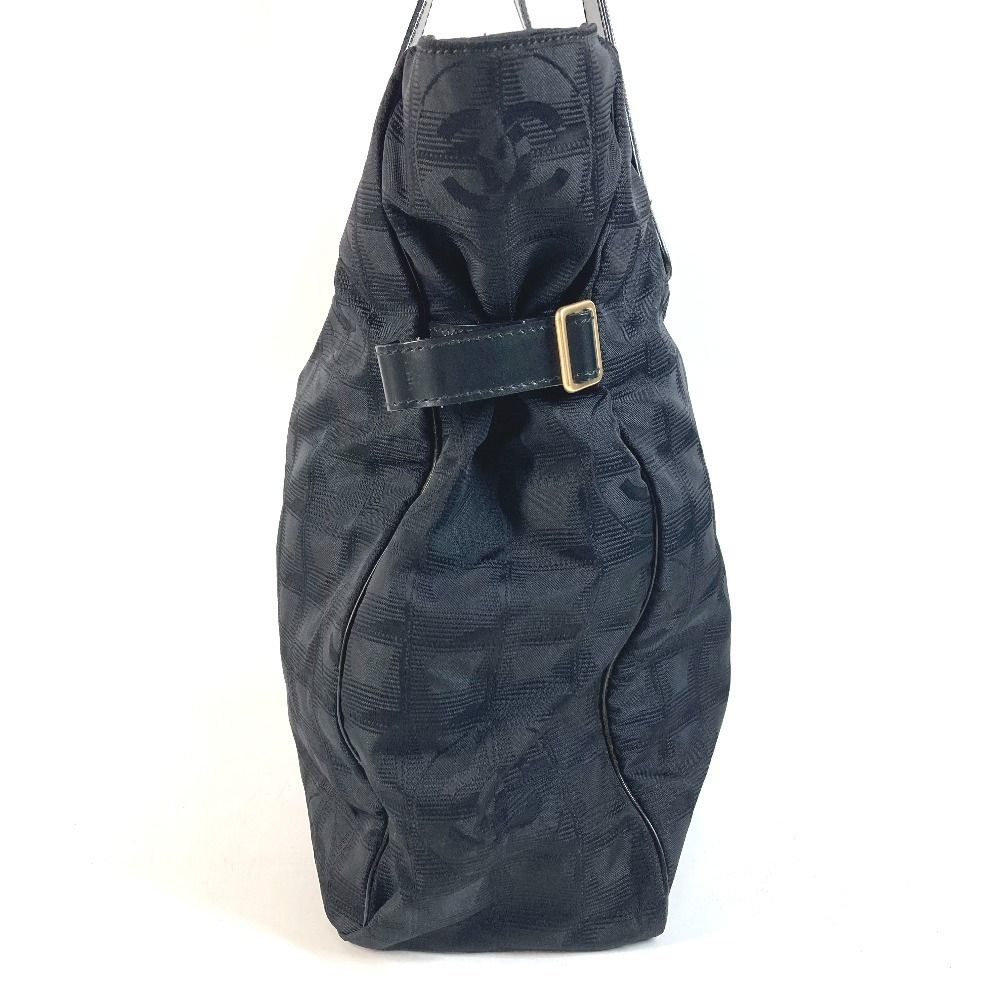 Chanel Shoulder Bag New Travel Line GM Leather Nylon Black — view 4