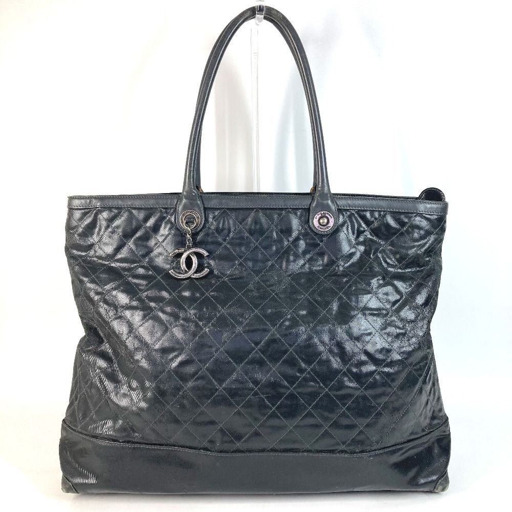 Chanel Shoulder Bag Quilted Black