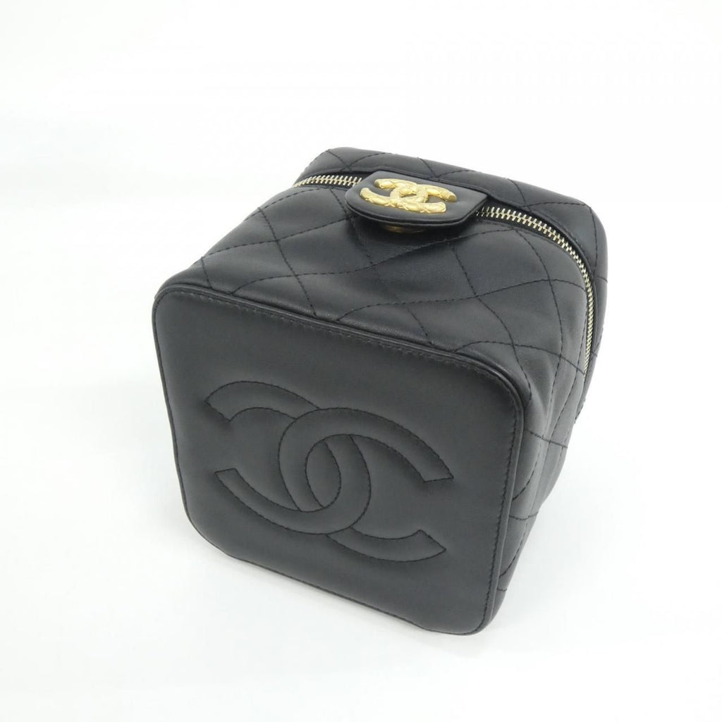 Chanel Shoulder Bag Black — view 3
