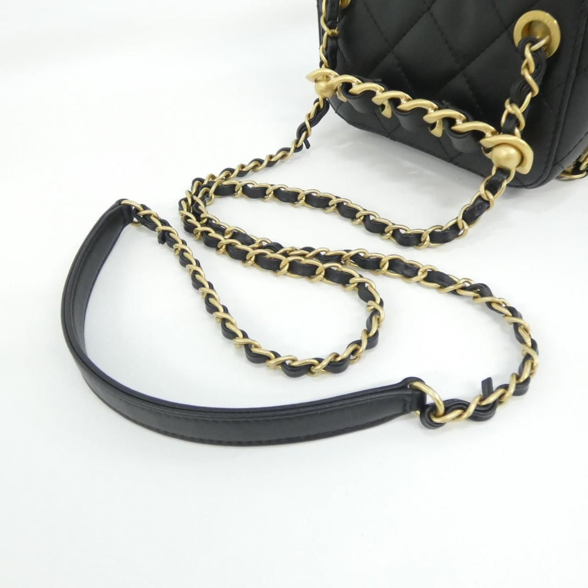 Chanel Shoulder Bag Black — view 6
