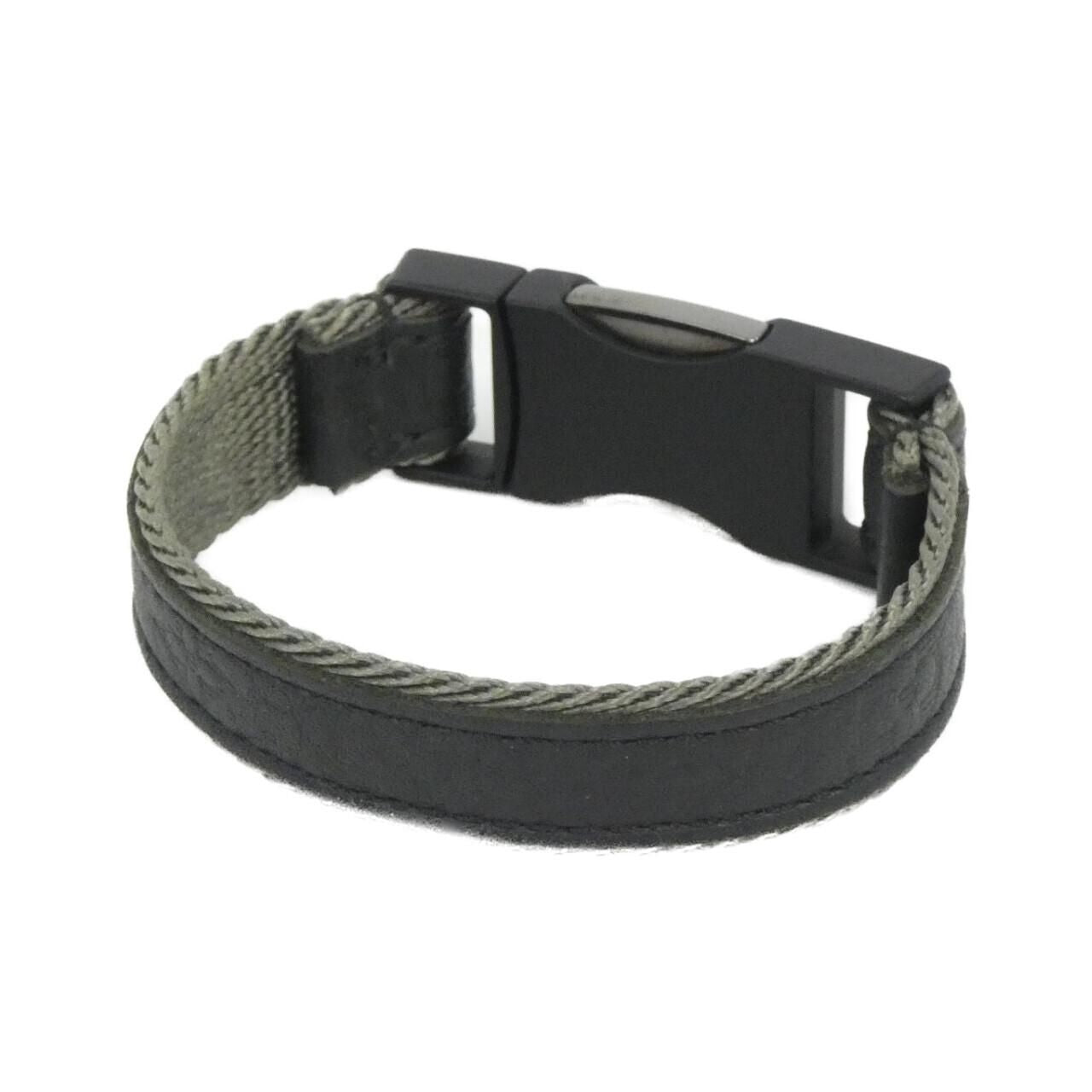 Louis Vuitton Monogram Shadow Bracelet Fast Clip — view 2