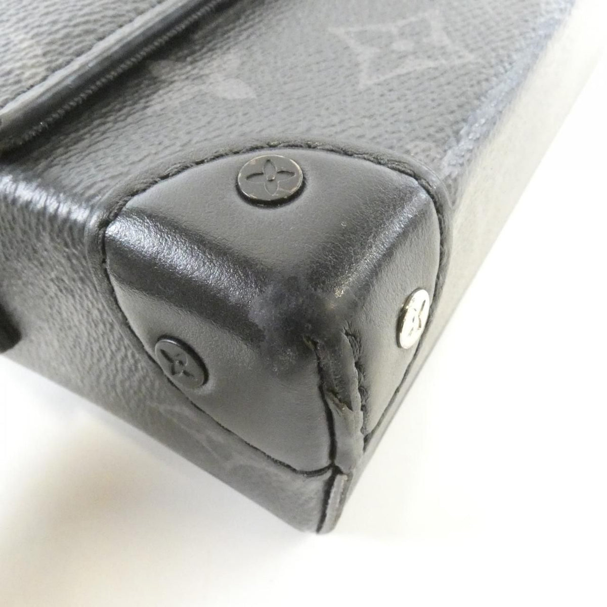 Louis Vuitton Monogram Eclipse Steamer Wearable Wallet Shoulder — view 3