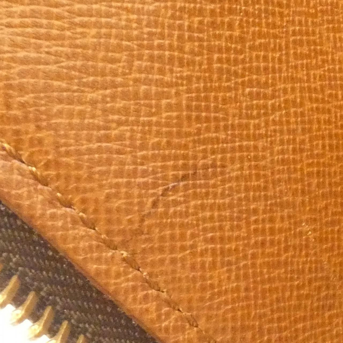 Louis Vuitton Monogram Poche Document — view 6