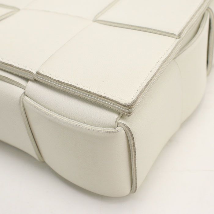 Bottega Veneta Cassette Maxi Intrecciato Crossbody Shoulder Bag Lambskin — view 5