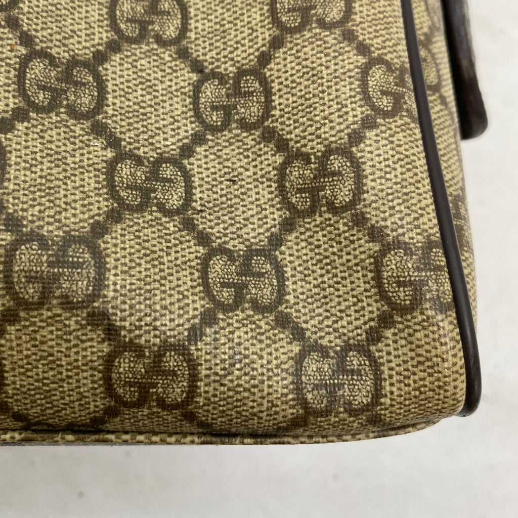 Gucci GG Pattern Clutch Pouch Handbag — view 8