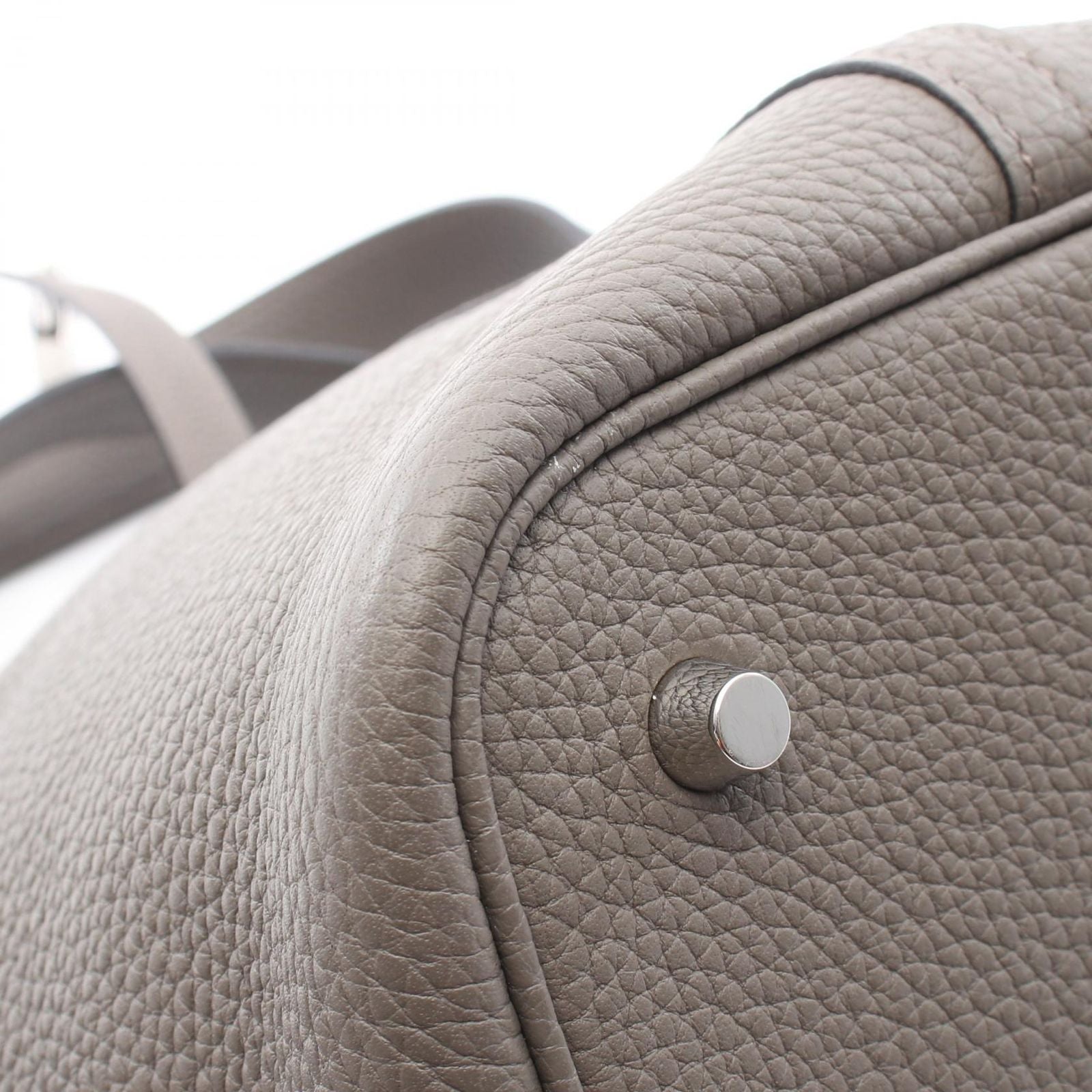 Hermes Handbag Picotin Lock MM Etain Leather — view 8