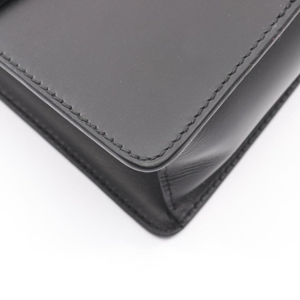 Gucci Shoulder Bag Sylvie Small Webline Black Leather — view 5