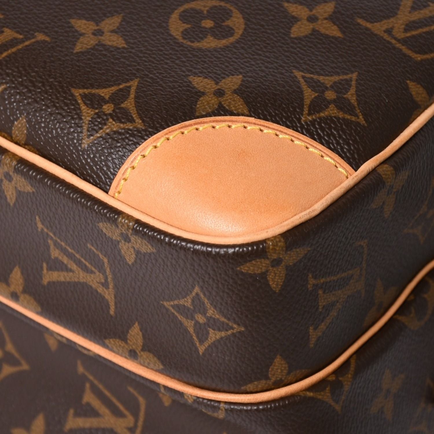 Louis Vuitton Nile Shoulder Bag Monogram Brown Leather Gold — view 8