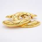 Chanel Brooch CC Logo Quilted Gold Plated — view 3