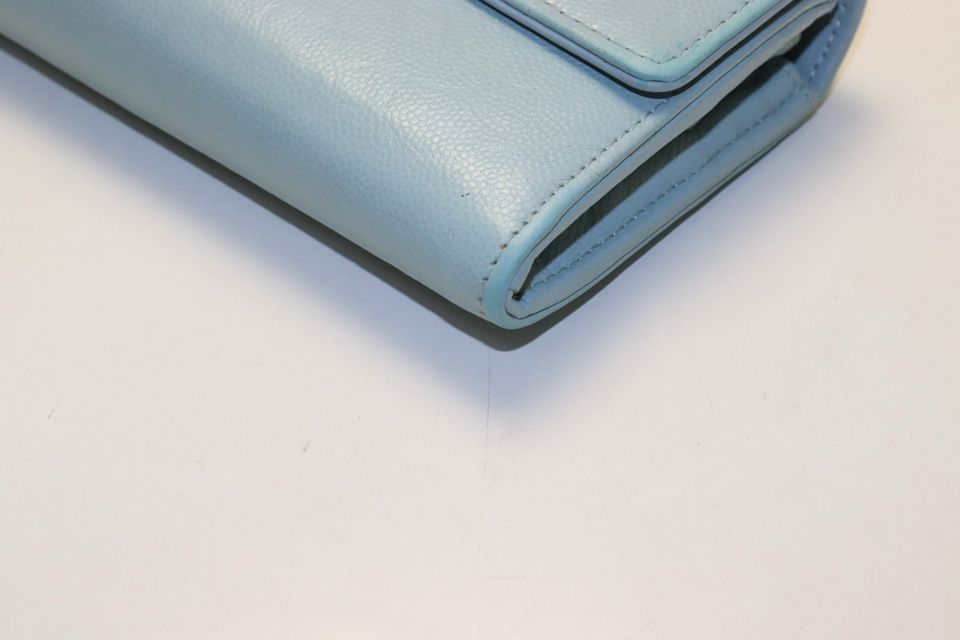 Chanel Caviar Leather GD Bifold Wallet — view 5
