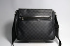Louis Vuitton Damier Graphite Daniel MM Leather Shoulder — view 2