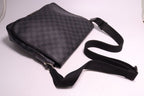 Louis Vuitton Damier Graphite Daniel MM Leather Shoulder — view 6