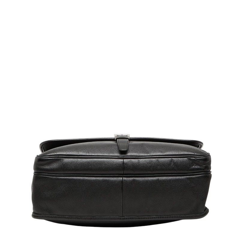 Prada Shoulder Bag Black Saffiano Leather — view 3