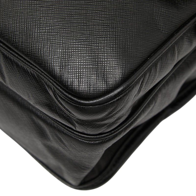 Prada Shoulder Bag Black Saffiano Leather — view 4