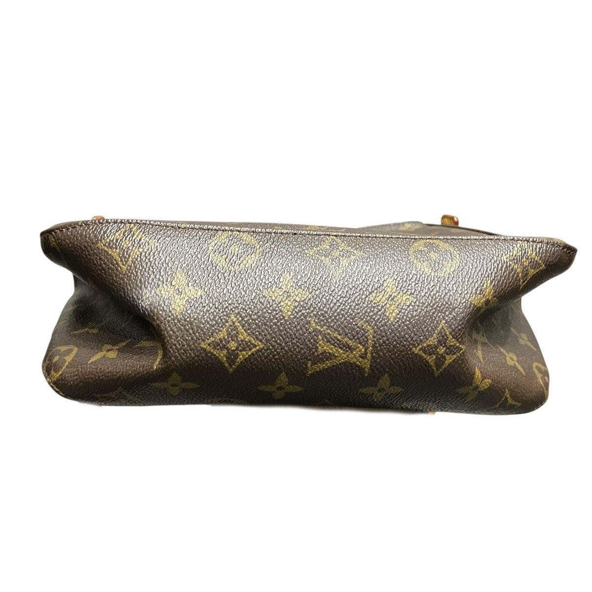 Louis Vuitton MM Monogram Shoulder Bag Canvas — view 3