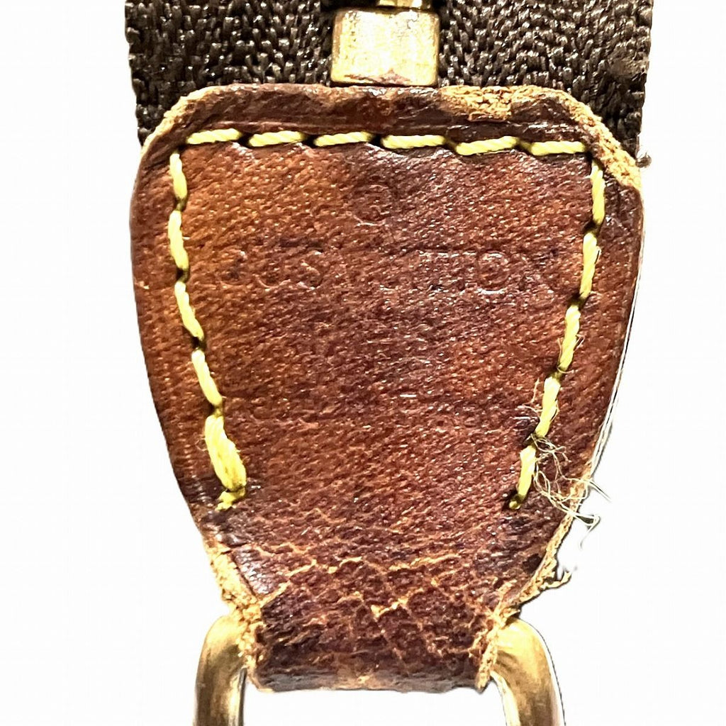 Louis Vuitton Pochette Monogram Shoulder — view 4