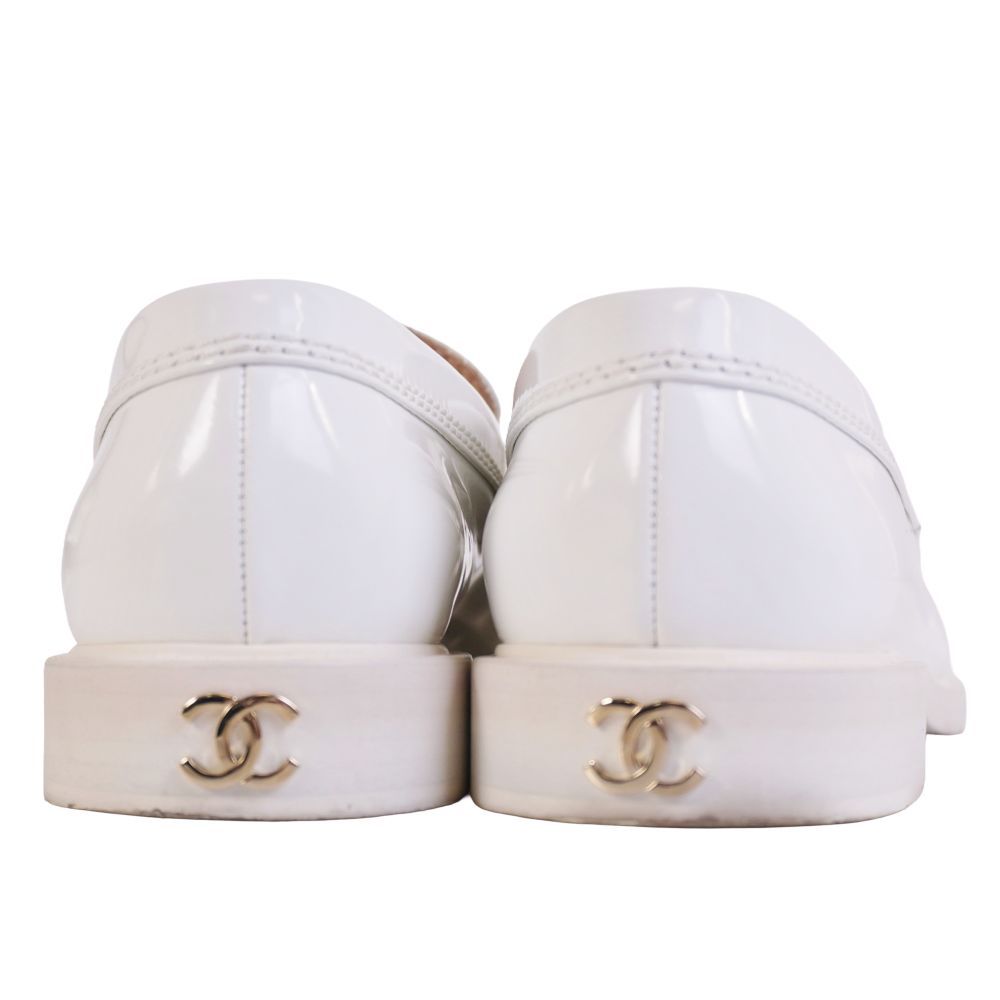 Chanel Loafers 22c Moccasins Logo — view 5