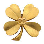 Chanel Brooch CC Logo Clover Gold — view 2