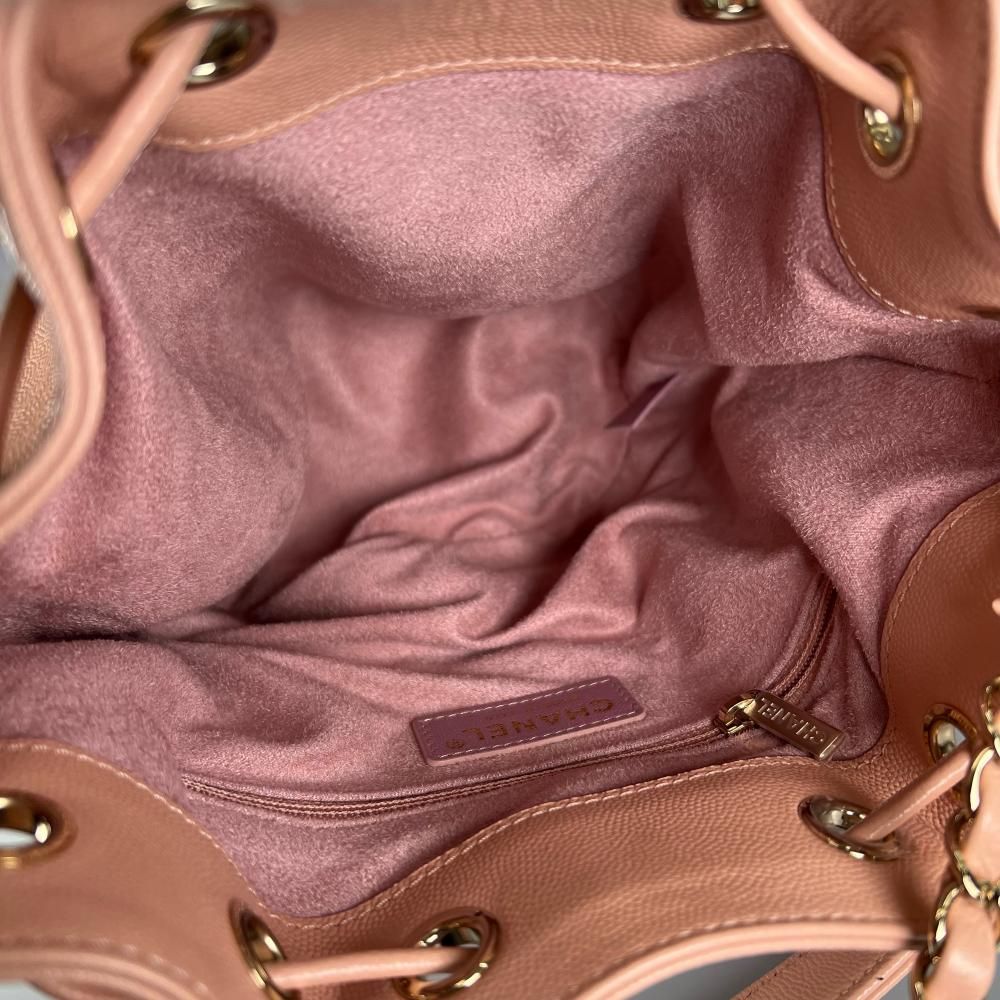 Chanel Shoulder Bag Deauville Studded Logo Gold Crossbody Pink — view 5