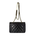 Chanel Shoulder Bag Diana 22 Chain Crossbody CC Logo Lambskin Black Gold — view 2