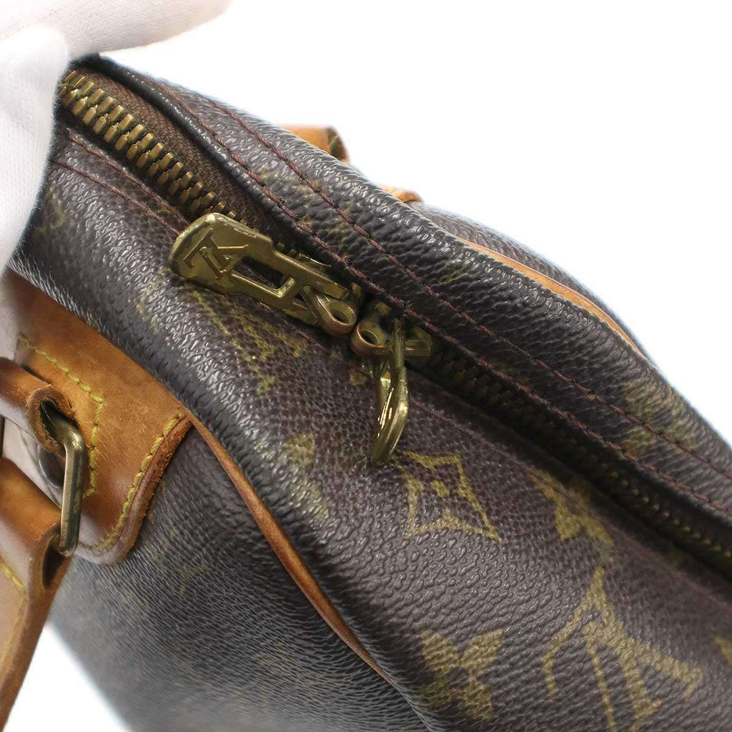 Louis Vuitton Monogram Excursion Bag Brown — view 7