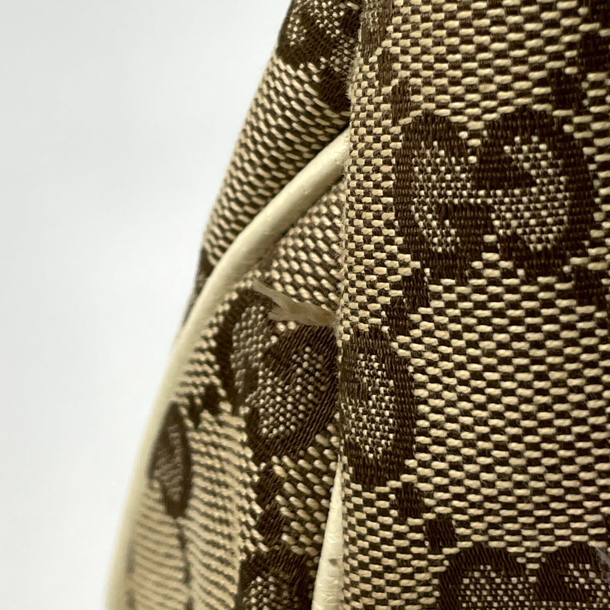 Gucci GG Pattern Tote Canvas Beige Ivory — view 4