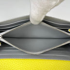 Louis Vuitton Portefeuille Capucines Wallet Taurillon Cles Mont — view 7