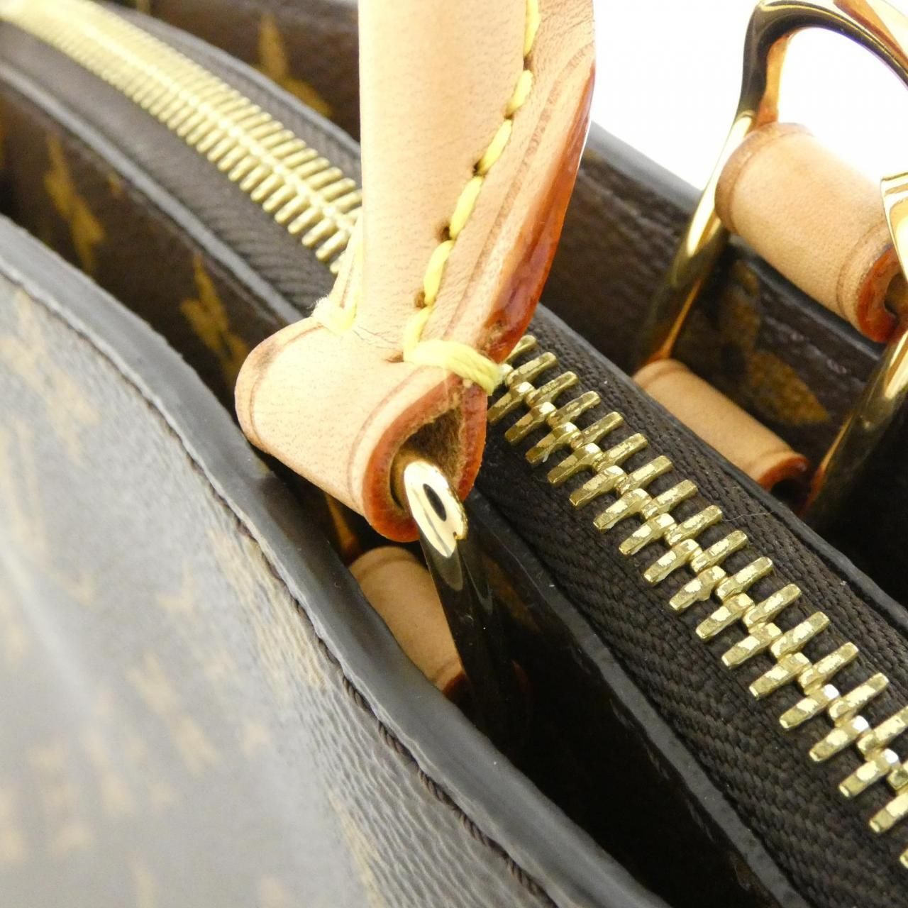 Louis Vuitton Monogram Petit Palais PM — view 5